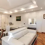 White Vatican Apartamento Roma